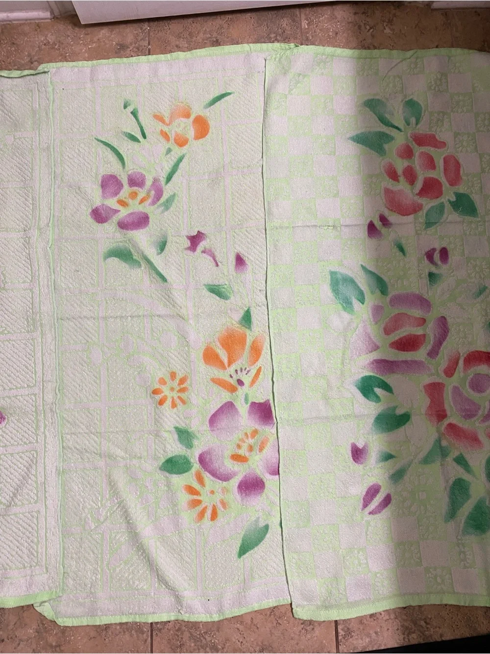 3 VINTAGE 70s/80s Pastel Rose Bath Towel Florescent Green Checkered Floral 47x24